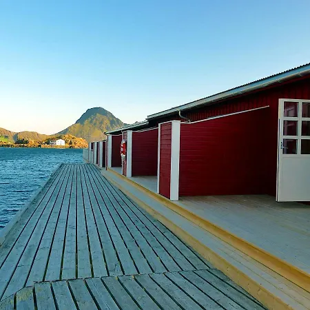 Statles Rorbu- Og Konferansesenter As Leknes