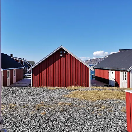 Statles Rorbu- Og Konferansesenter As 3*