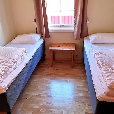 Statles Rorbu- Og Konferansesenter As Hotel 3*