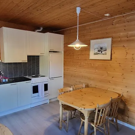 Statles Rorbu- Og Konferansesenter As Hotell Leknes