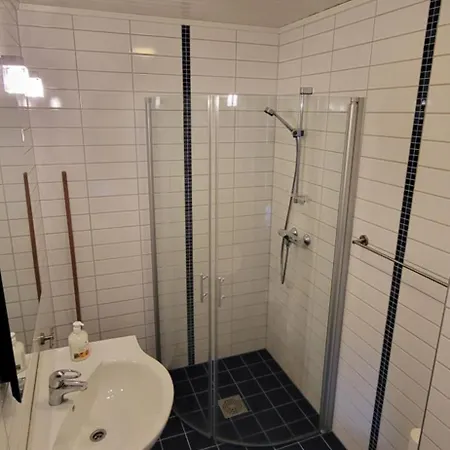 Statles Rorbu- Og Konferansesenter As Hotel Leknes