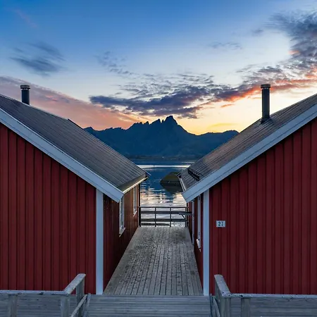 Statles Rorbu- Og Konferansesenter As 3* Leknes