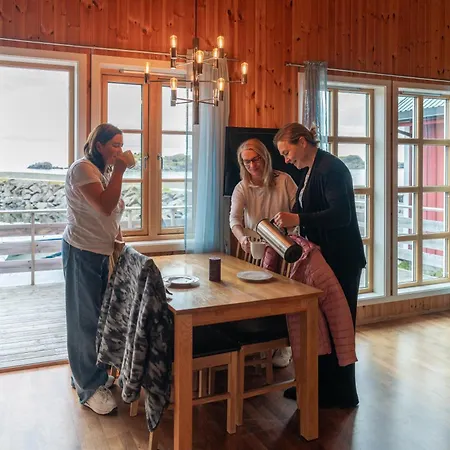 Hotell Statles Rorbu- Og Konferansesenter As Leknes