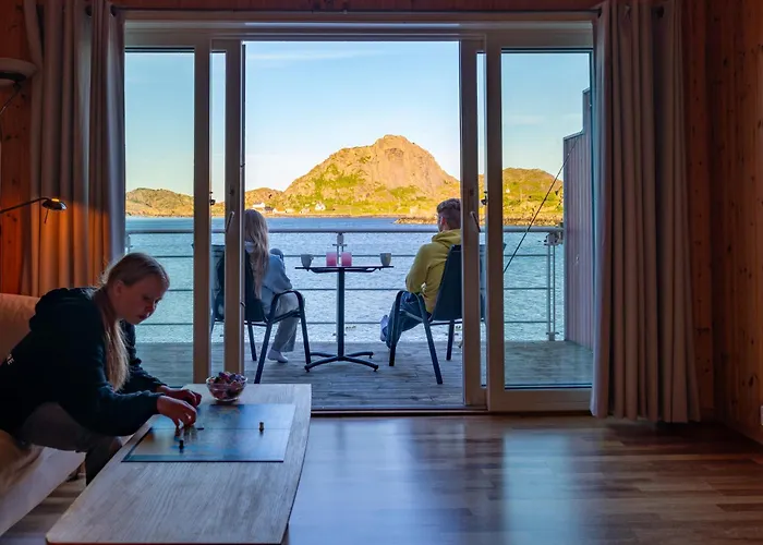 Statles Rorbu- Og Konferansesenter As Leknes