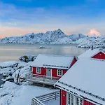 Hotel Statles Rorbu- Og Konferansesenter As 3*